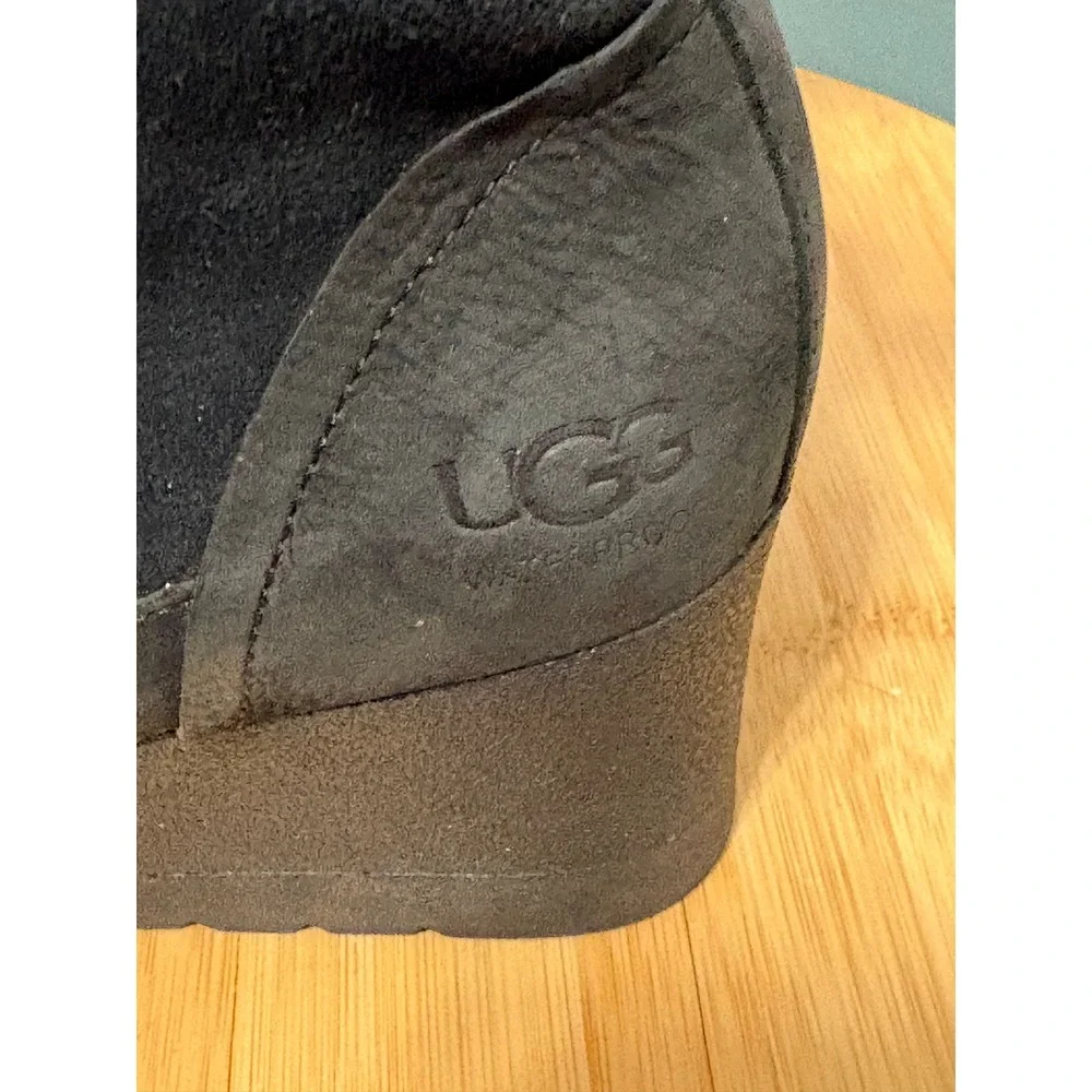 UGG Lakesider‎ Zip Puff Black Waterproof Suede Wedge Boots 1103822 Womens 10